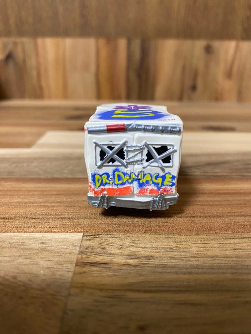カーズ　トミカ　リップクラッチゴンスキー、リバースコット、ドクター・ダメージ