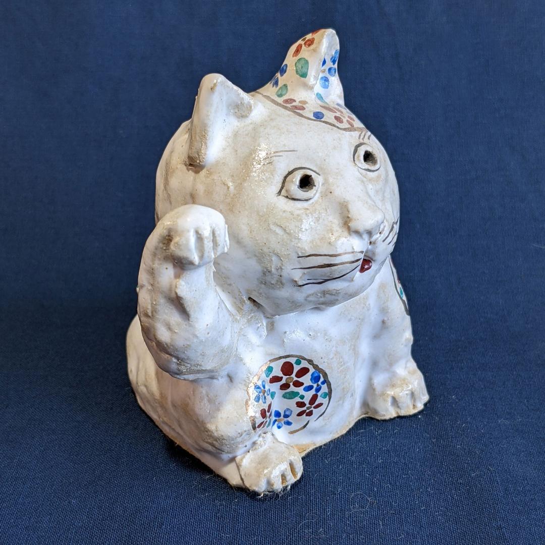 ささきようこさん作 陶人形 招き猫 桜ブチ 右手挙げ