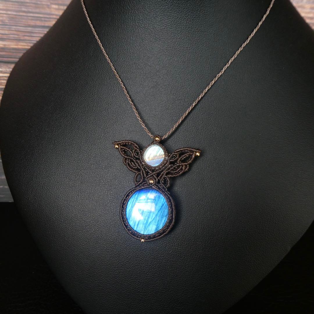 ラブラドライト・ムーンストーンのマクラメネックレス