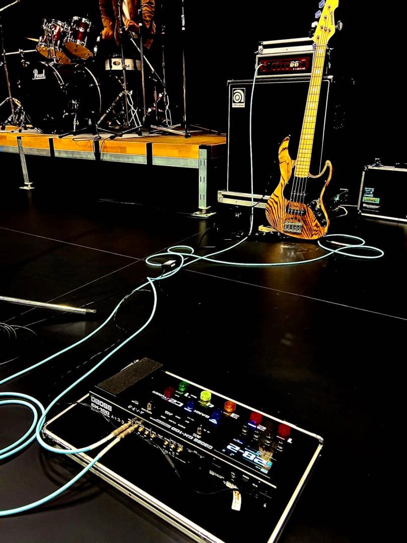 （美品）BOSS GX-100 ギターエフェクトプロセッサー