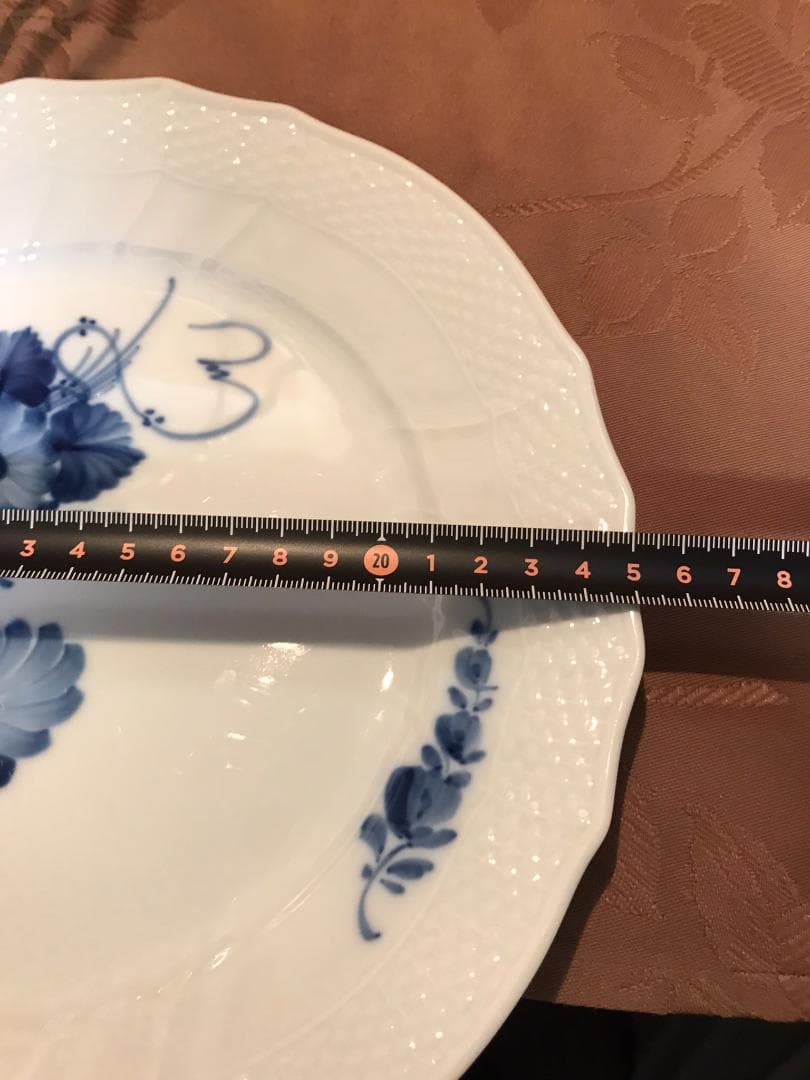 アフタヌーンティー用の３段トレイ・ケーキスタンド　大きいサイズ立食パーティーにも