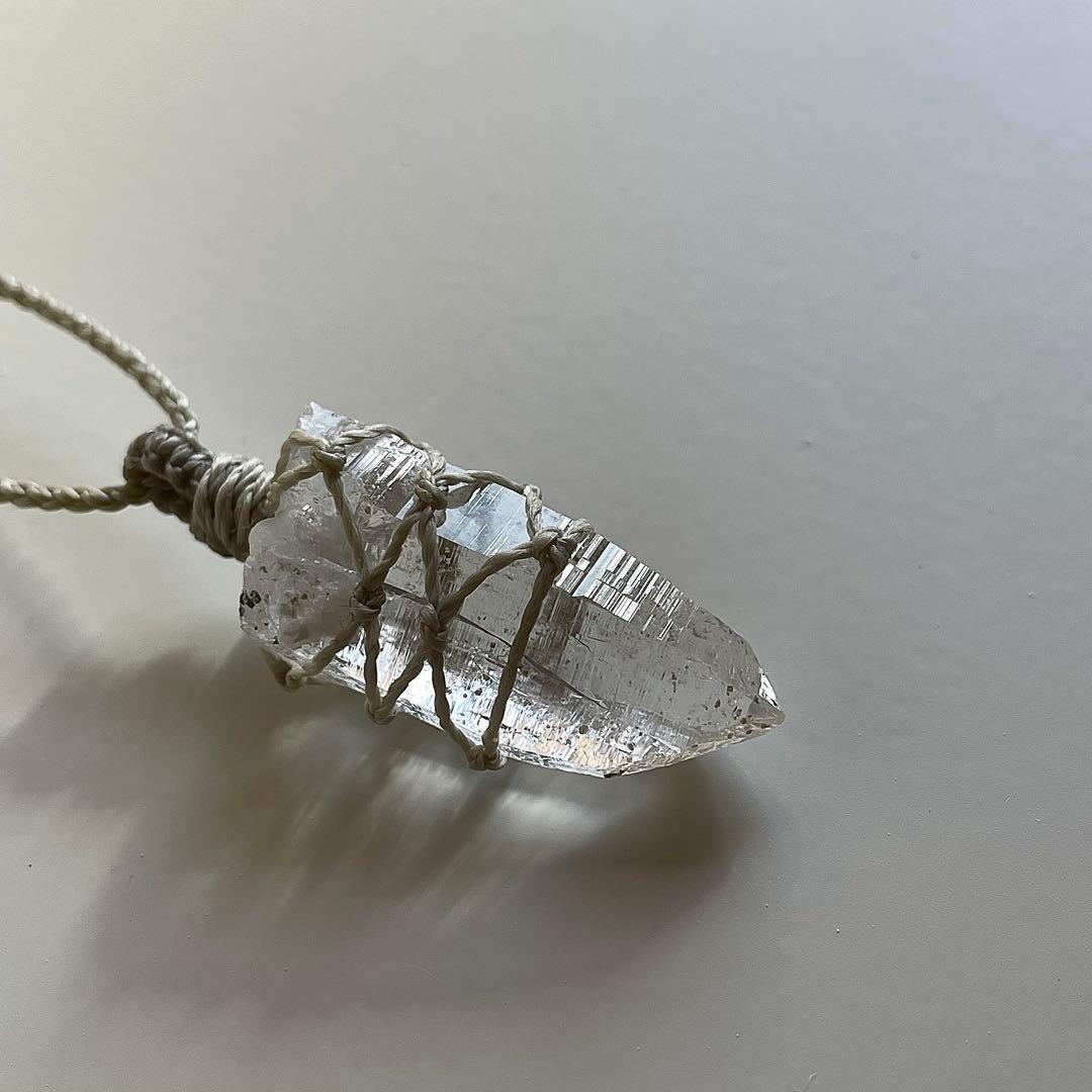 ヒマラヤ水晶 ガネッシュヒマール ＊ マクラメペンダント ネックレス 62