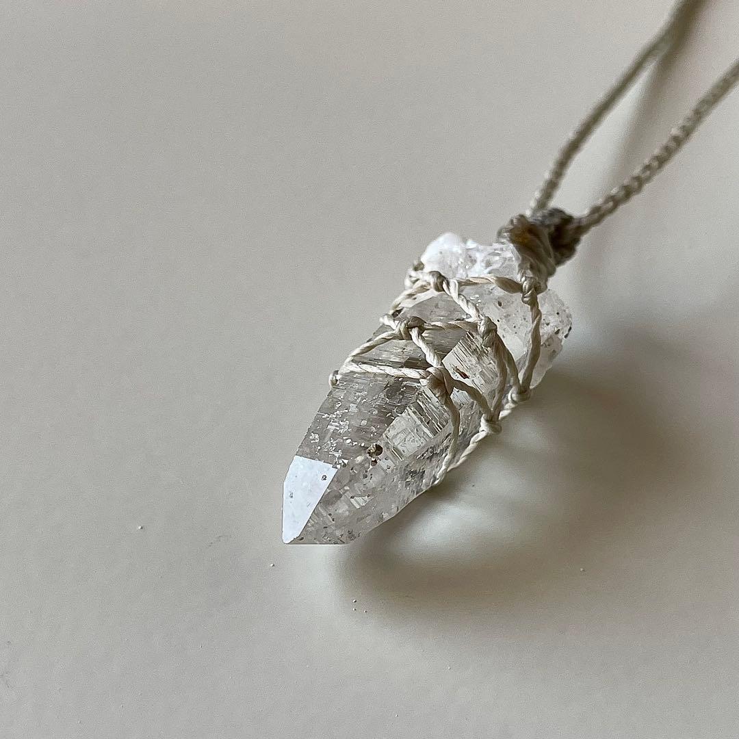 ヒマラヤ水晶 ガネッシュヒマール ＊ マクラメペンダント ネックレス 62