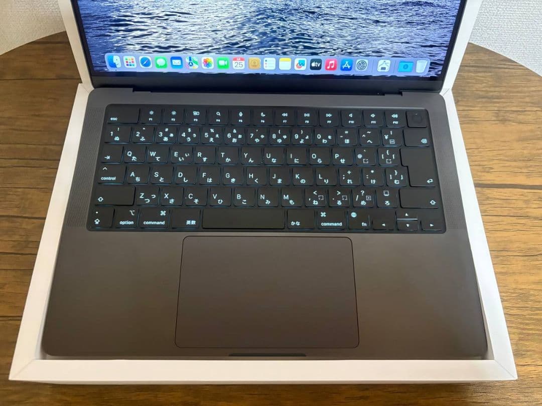 MacBook Pro 14インチM3 PRO 18GB/1TB