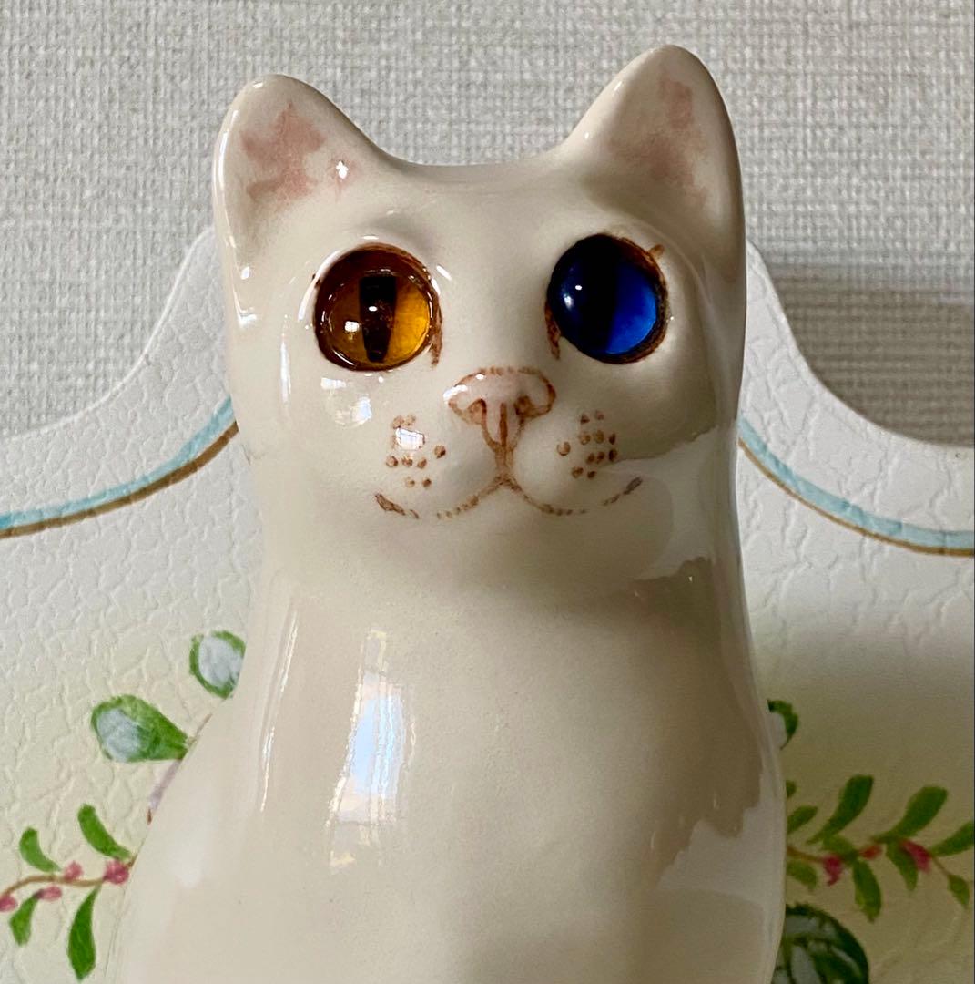 ウィンスタンレイキャット　ケンジントンキャット　白猫　オッドアイ　サイズ1