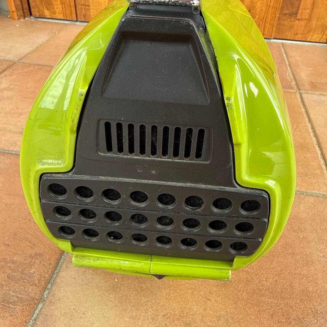 SANYO 掃除機 ライムグリーン　昭和レトロ　レトロ　緑　家電　昭和家電