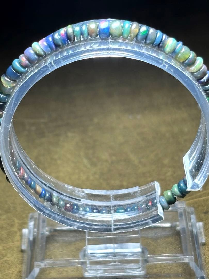 遊色！！　ブラックオパールブレスレット約4〜4.5㎜（新品未使用）希少　高品質