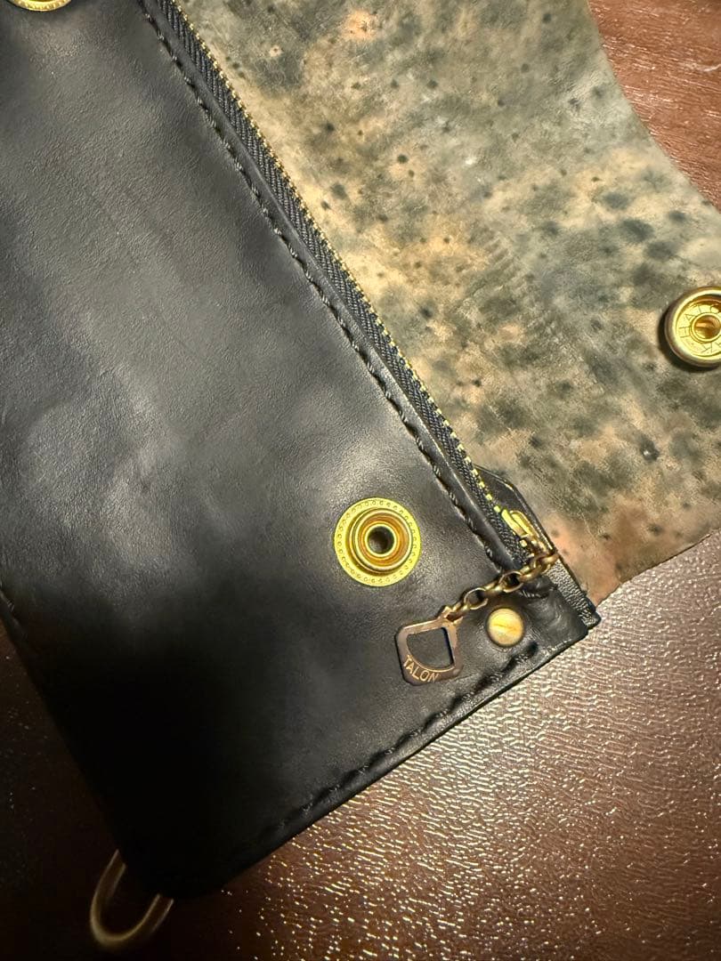 最終値下げ：GUIDI ホースバット トラッカーウォレット