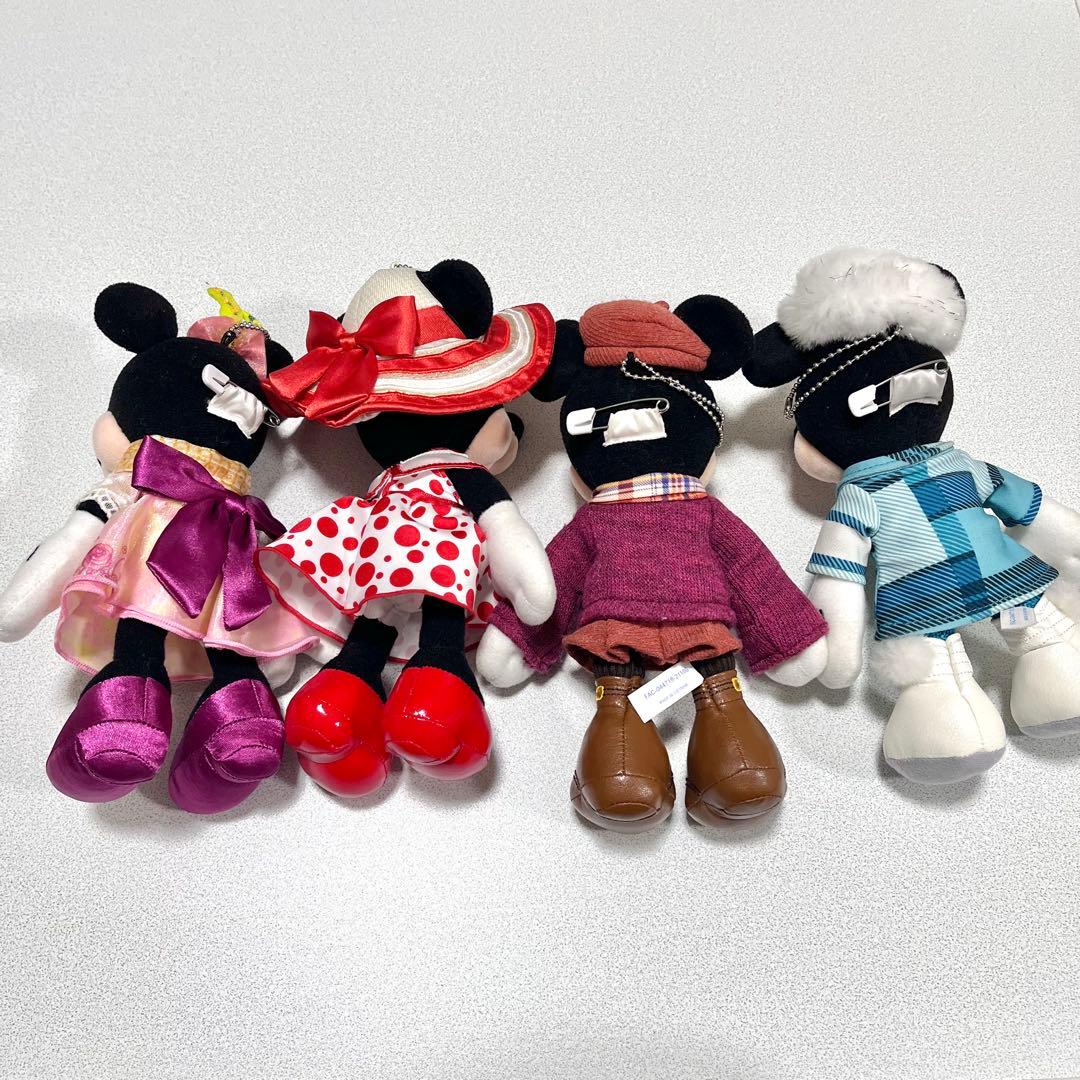 ディズニー ミニーのスタイルスタジオ 春夏秋冬 ぬいぐるみバッジ 4体セット