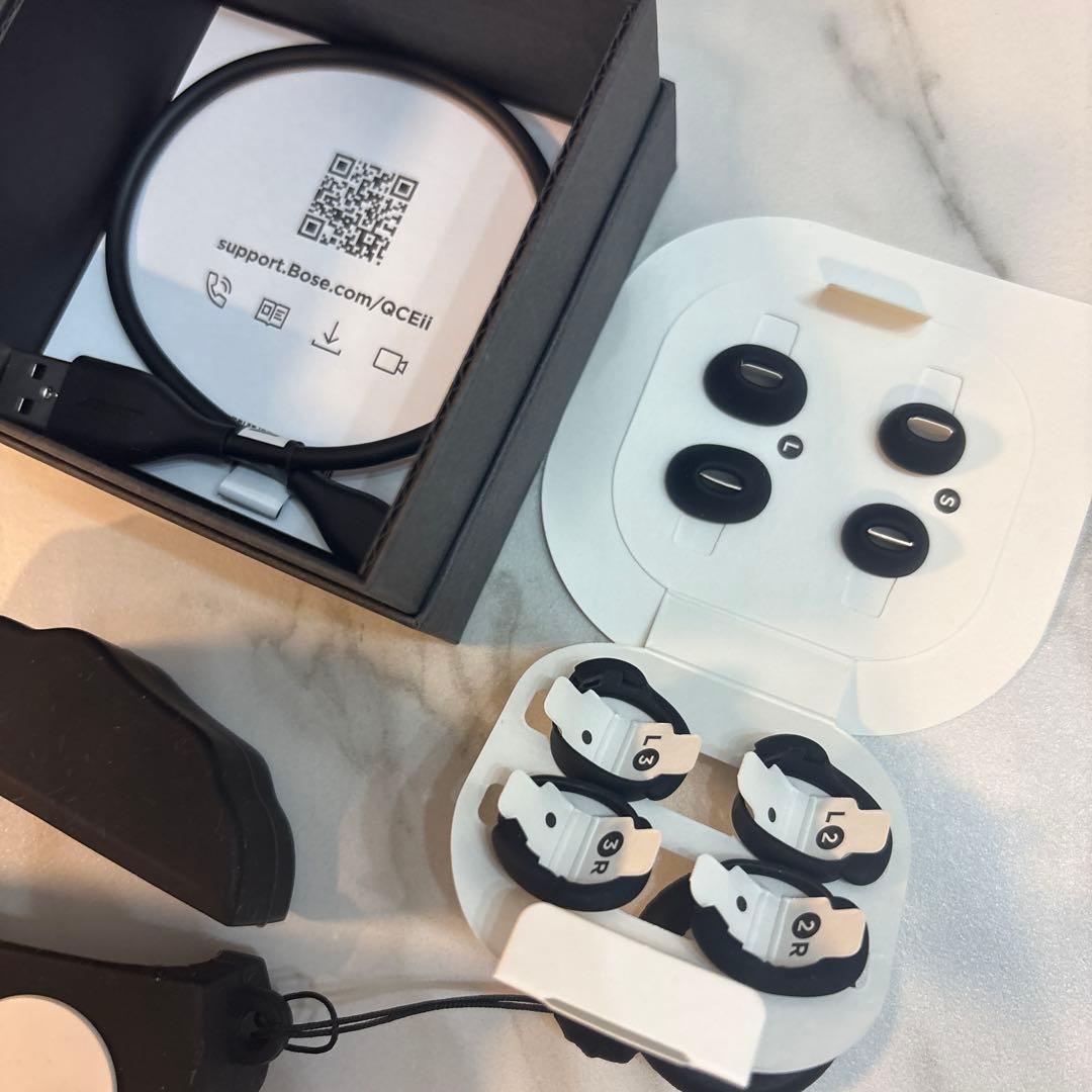 ジャンク　bose quietcomfort earbuds イヤホン