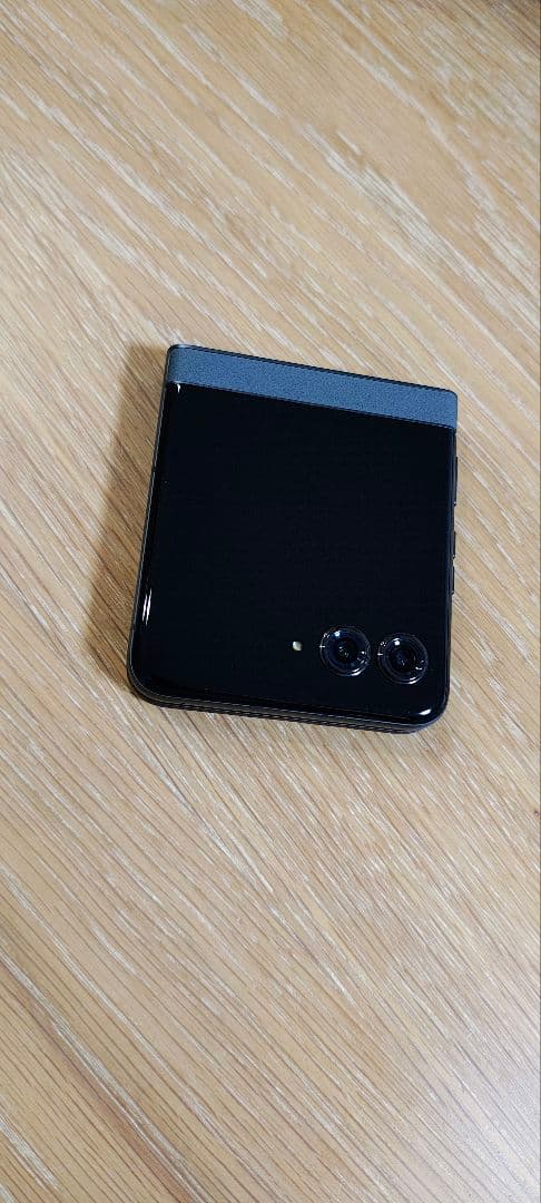 motorola razr 50 本体 512GB シムフリー