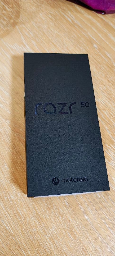 motorola razr 50 本体 512GB シムフリー