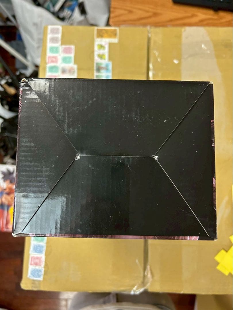 一番くじ 進撃の巨人 女型の巨人 フィギュア　a賞壁の外の世界 盒損