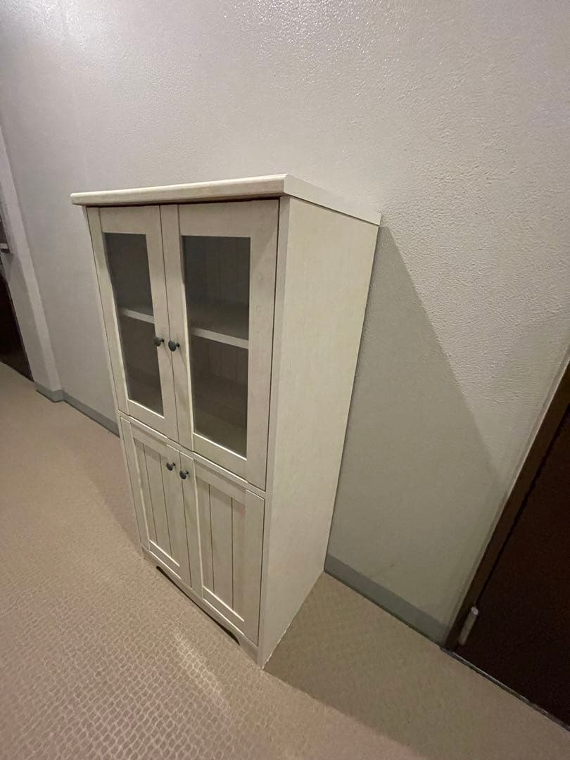 ニトリ　NATURAL SIGNATURE ホワイトキャビネット