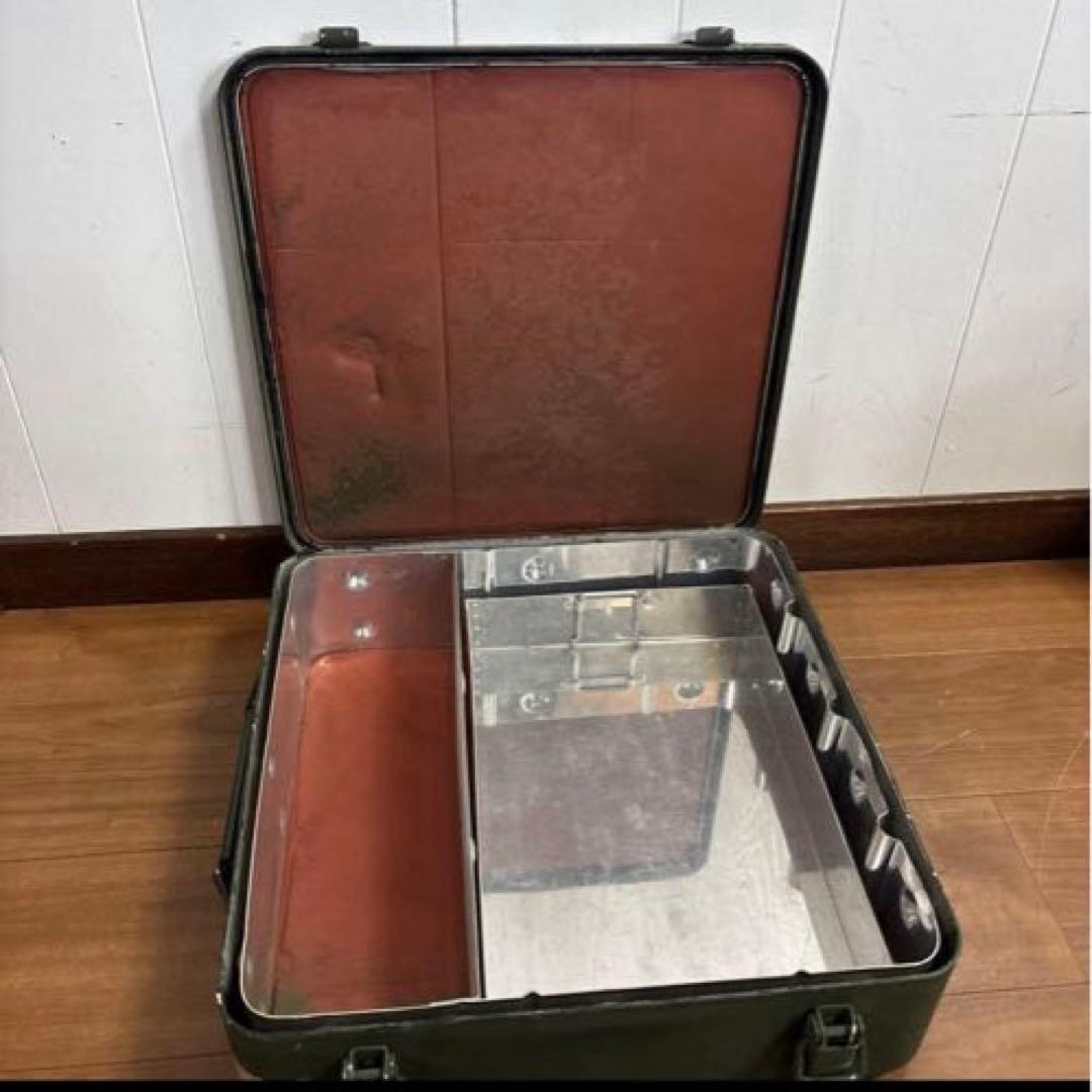 フランス軍　実物　メディカル　スチールケース　ラージ　送料無料