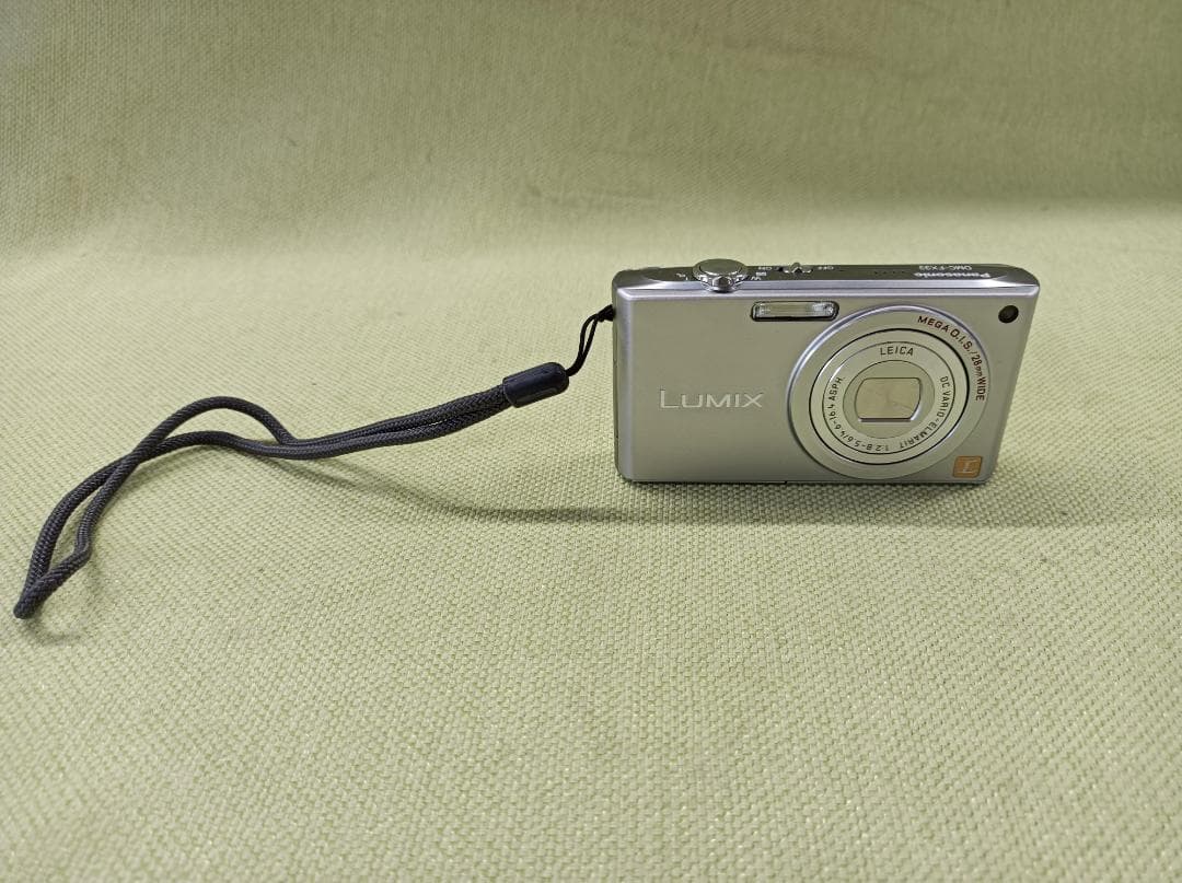 都《YPTHS》Panasonic　LUMIX　DMC-FX33　デジタルカメラ