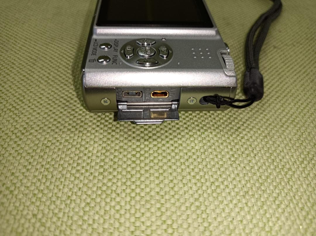 都《YPTHS》Panasonic　LUMIX　DMC-FX33　デジタルカメラ