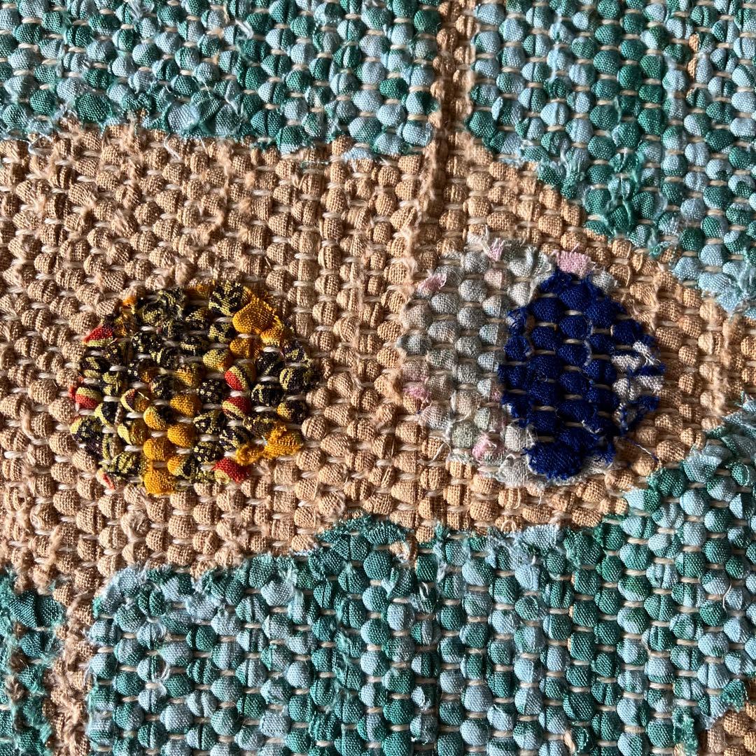 裂織　手織りの魚デザインマット 約90cm x 60cm