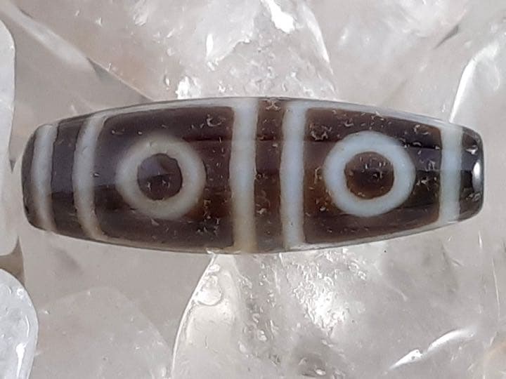 チベットジービーズ・西蔵天珠 至純天珠 老砿馬蹄紋 四眼天珠