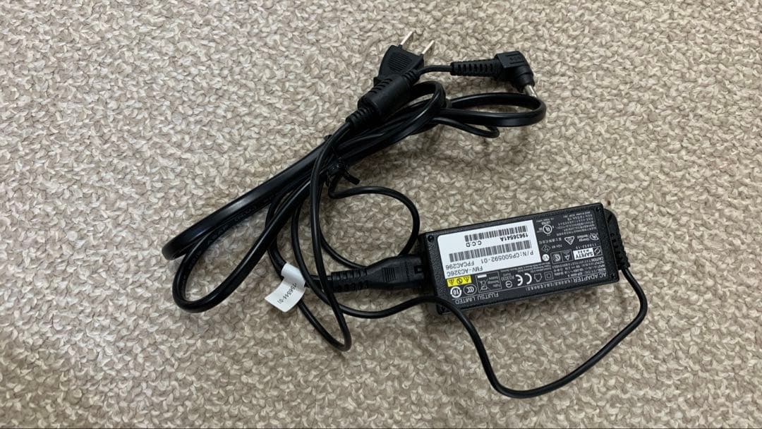 富士通 LIFEBOOK MH35/D2 FMV M35D2W