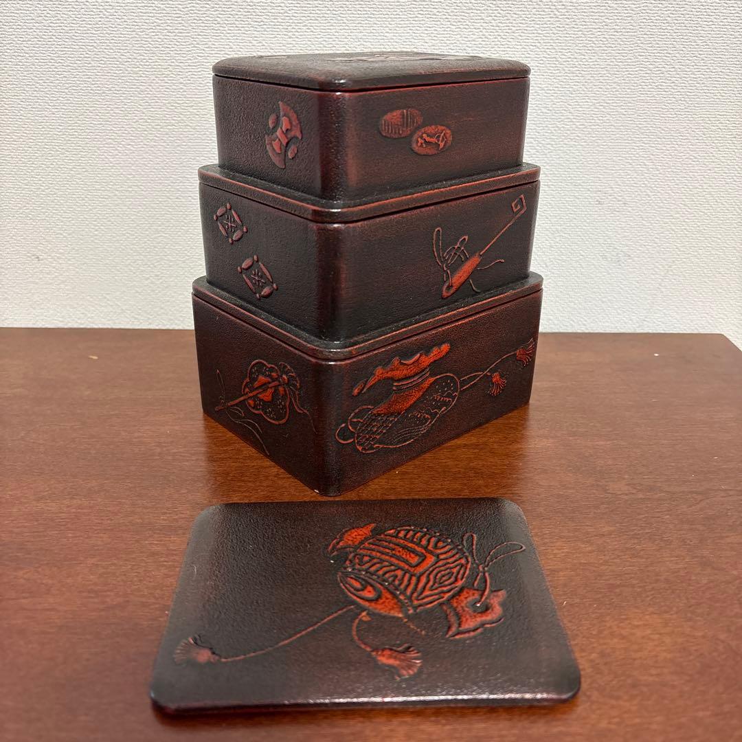 昭和レトロ 漆器 三段重 重箱 角重 民芸文様 蓋なしあり　宝箱　シール入れ