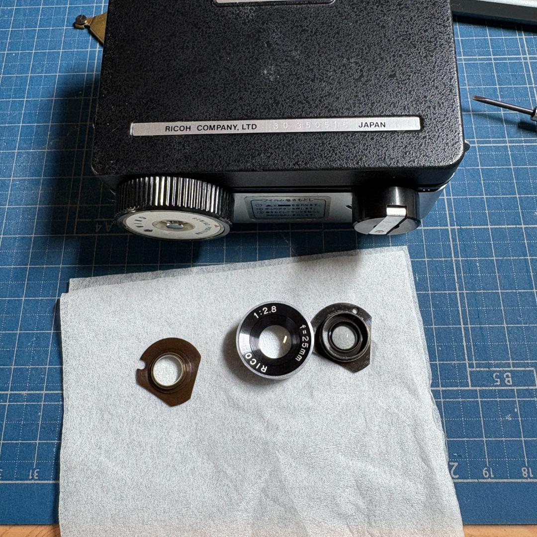 RICOH AUTO HALF SE2 ミラーシルバー【整備済完動品】