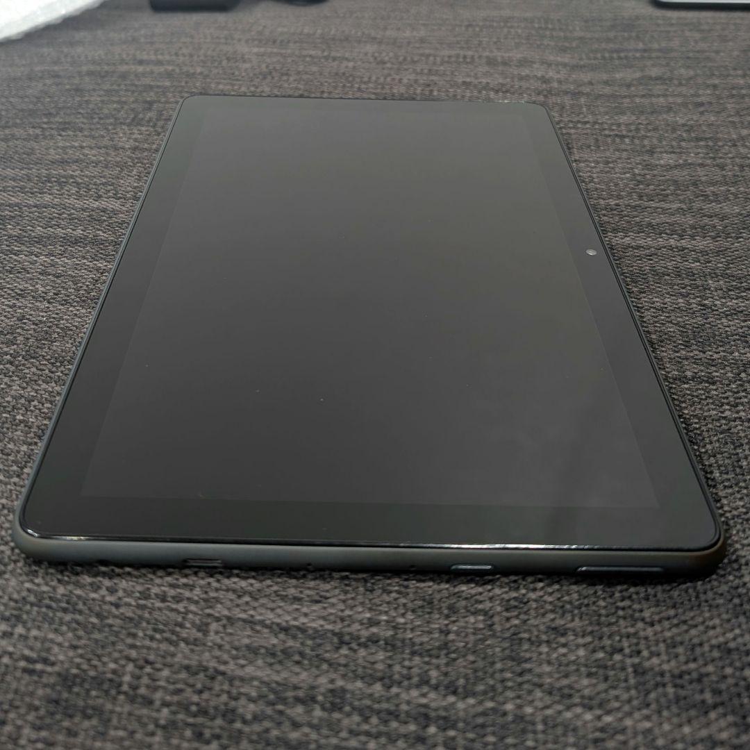 Amazon Fire HD 10 Plus 32GB 第11世代 タブレット
