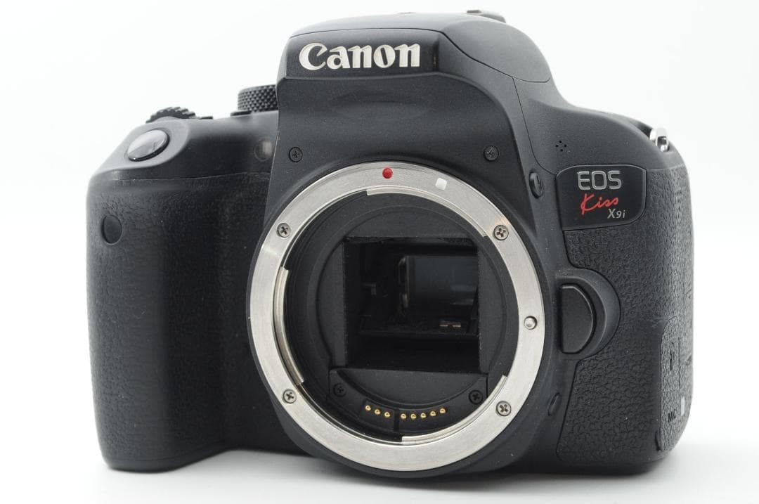 ☆新品クラス⑤☆新生活応援SALE Canon EOS Kiss x9i ダブル