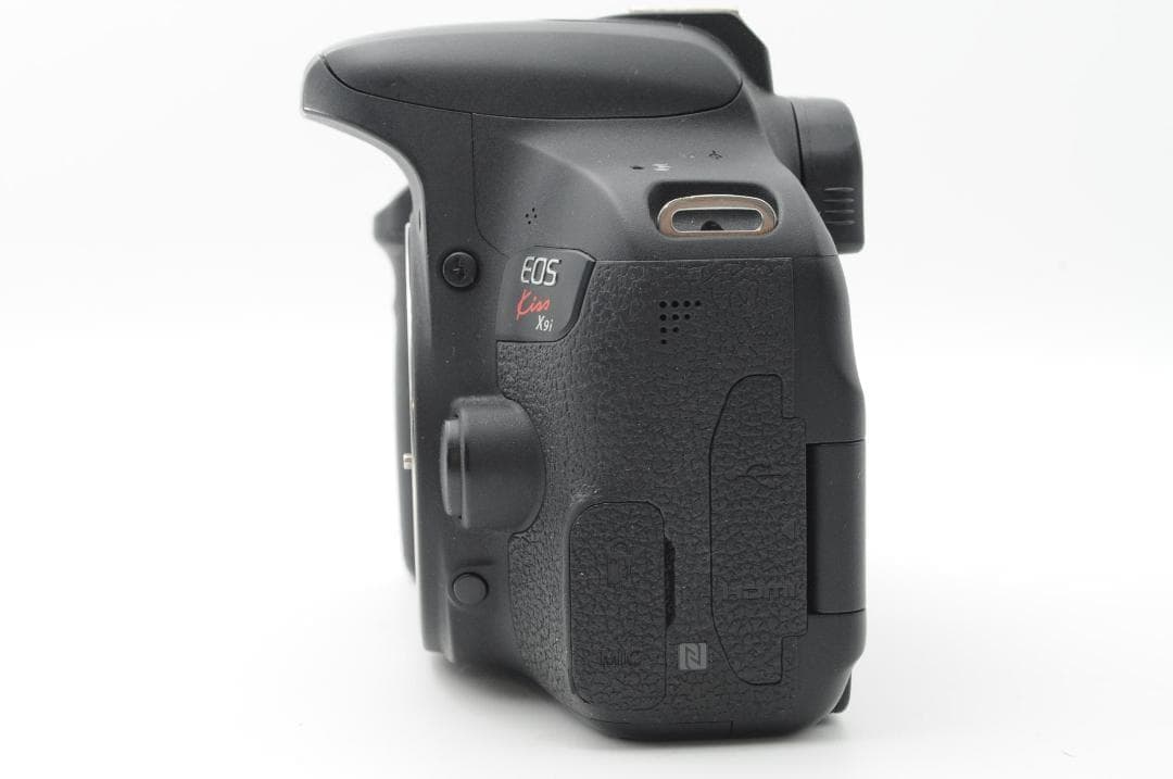 ☆新品クラス⑤☆新生活応援SALE Canon EOS Kiss x9i ダブル