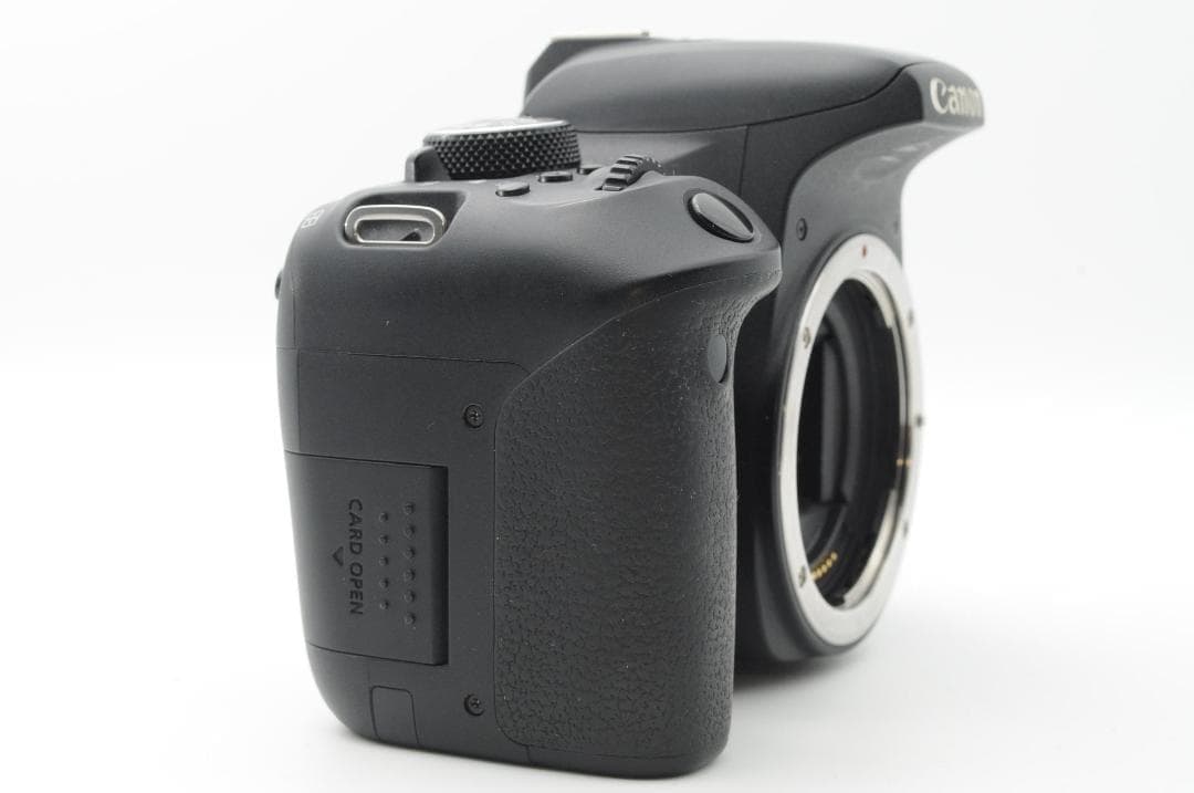 ☆新品クラス⑤☆新生活応援SALE Canon EOS Kiss x9i ダブル