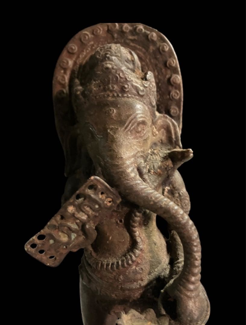 ガネーシャ　インド　ヒンドゥー教の神　障害除去　富と繁栄　智慧と学問　商売繁盛