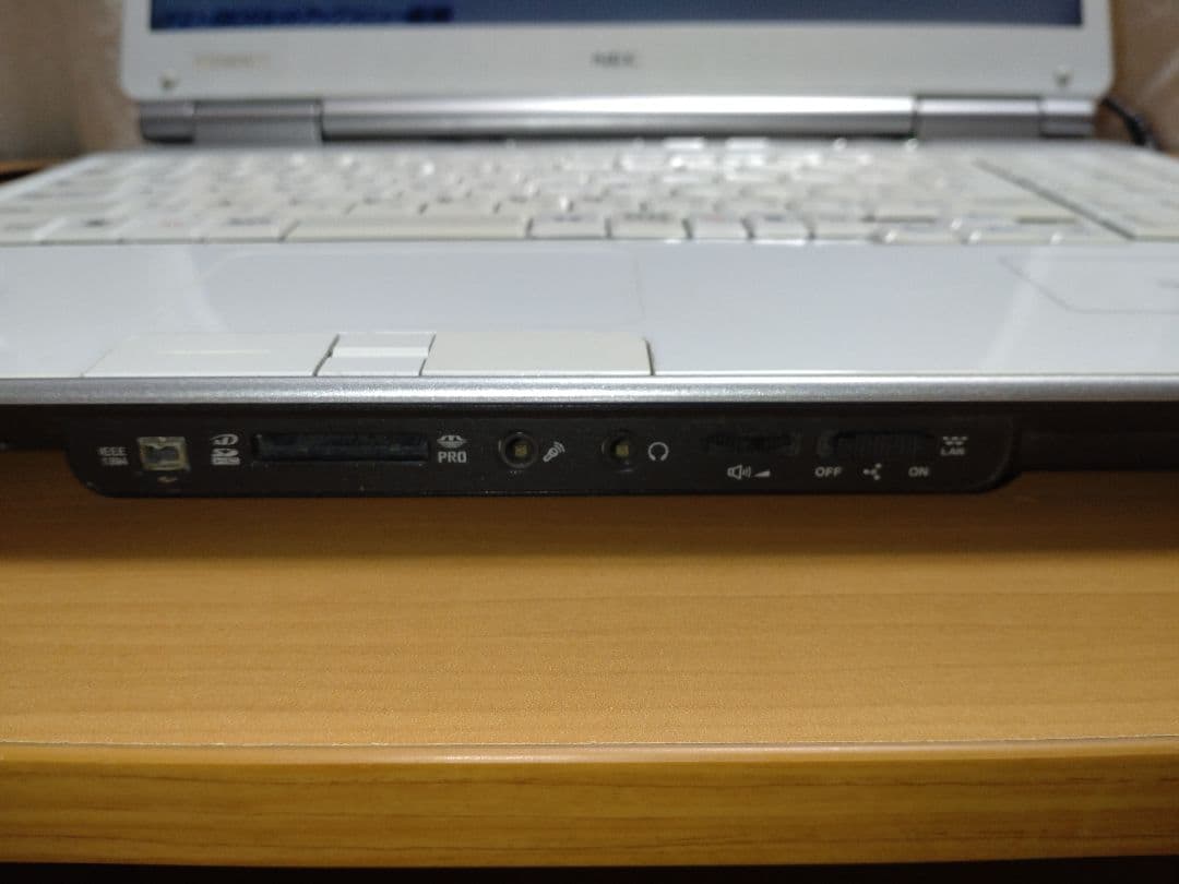 NEC Lavie LL750/W Windows11 office2021入②