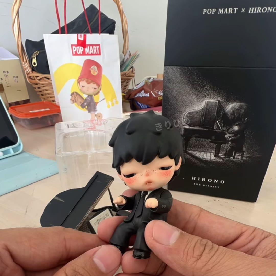 【特別価格】Popmart Hirono The Pianist Figure