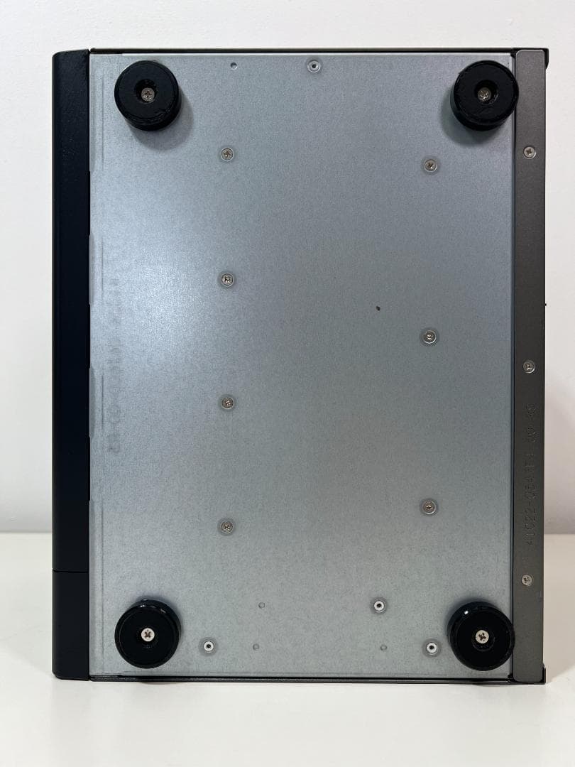 Qnap TS-869 Pro WD RED 3TB x8本