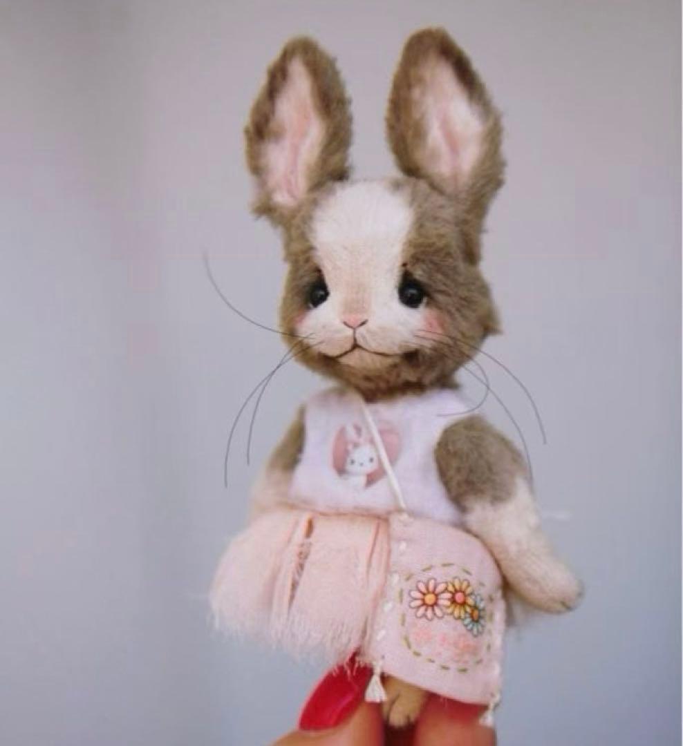優しいうさぎちゃん テディバニー アーティストベア 海外作家様 ロシア