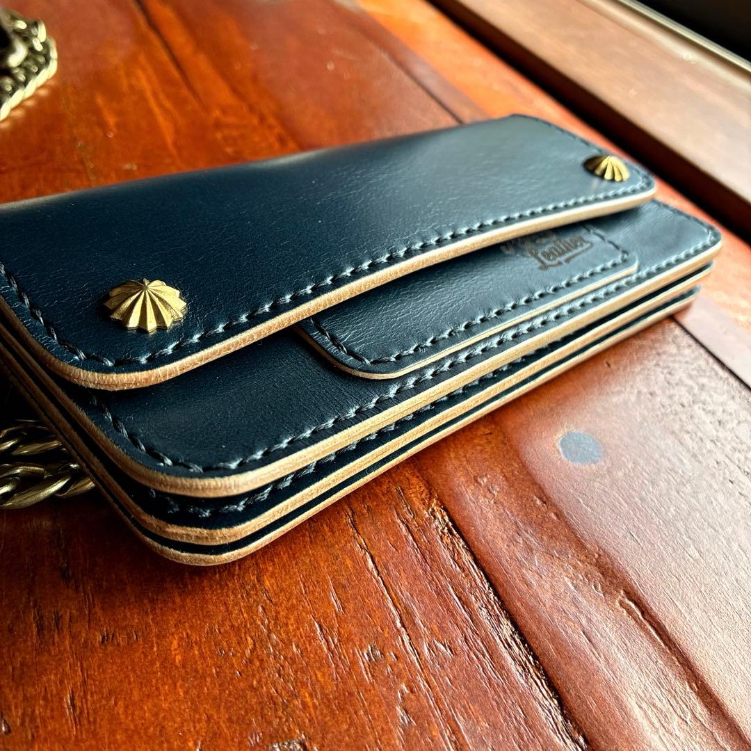 本革　財布　オールレザー　手縫い　トラッカーウォレット　チェーン付き