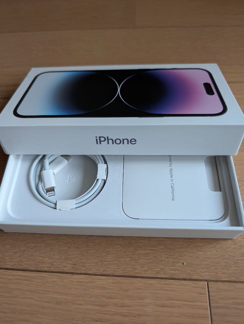 iPhone14 Pro Max ケース等Apple純正アクセサリー付