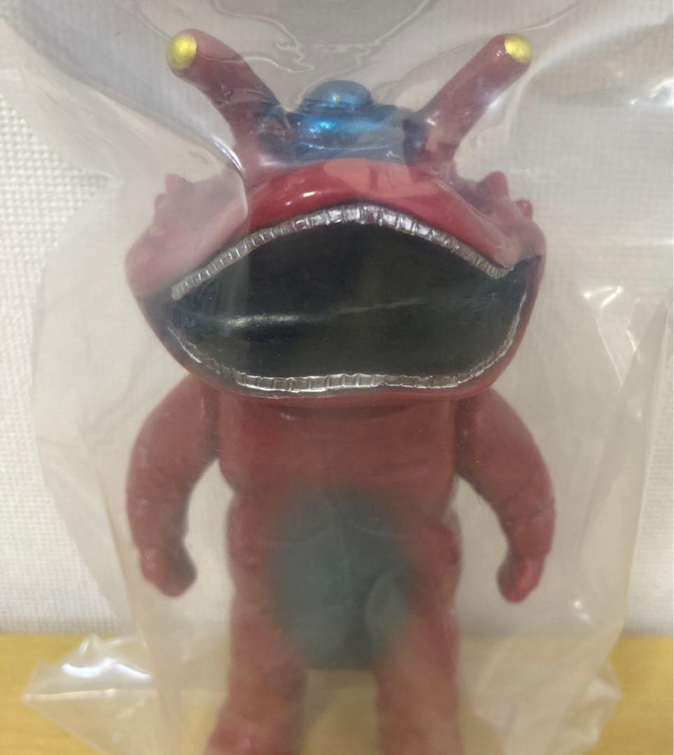 サンガッツ本舗 カネゴン（レッドマン版）ソフビ 新品・未使用・未開封