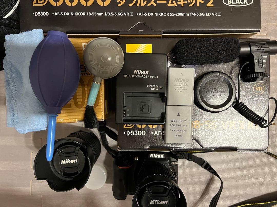 Nikon 一眼レフ　D5300ダブルズームキット2 フルセット　ケース　マイク