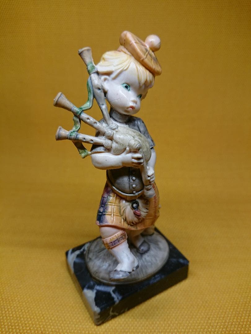 人形　彫像　イタリア　オブジェ　置物　インテリア　工芸品　美術品　A1436