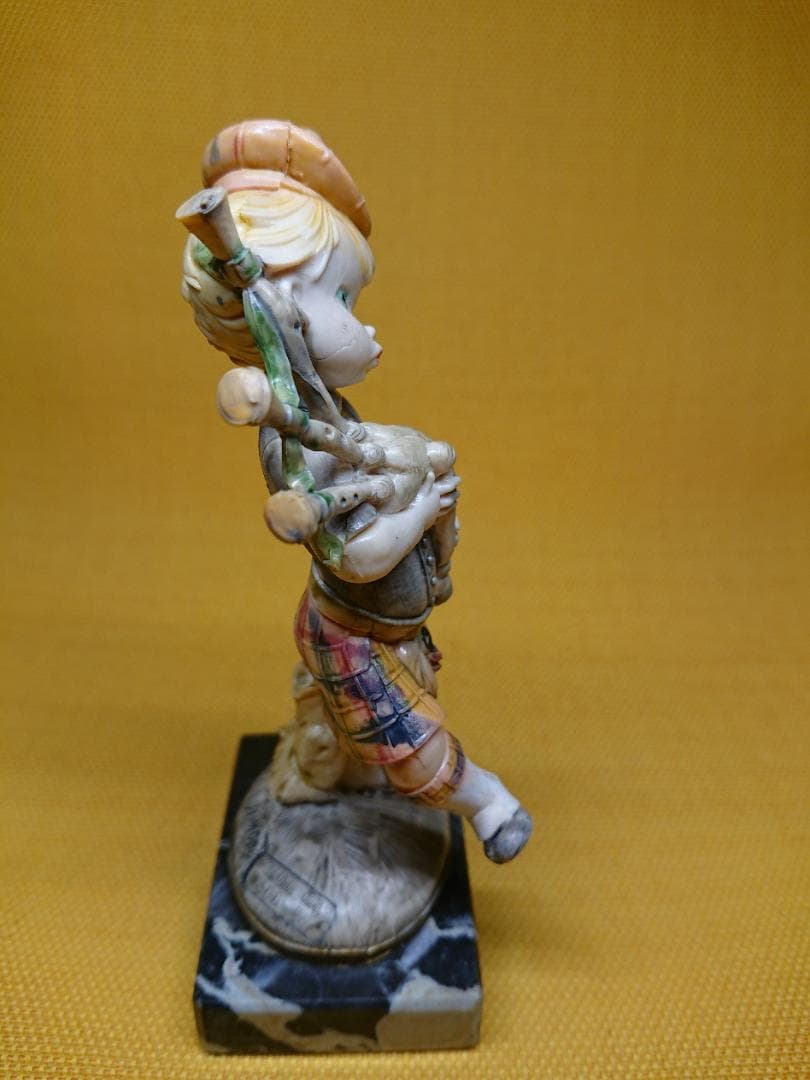 人形　彫像　イタリア　オブジェ　置物　インテリア　工芸品　美術品　A1436