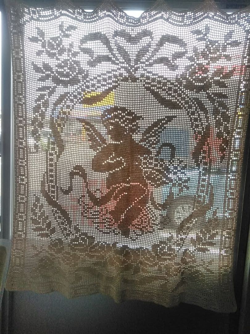 レース編みカーテン