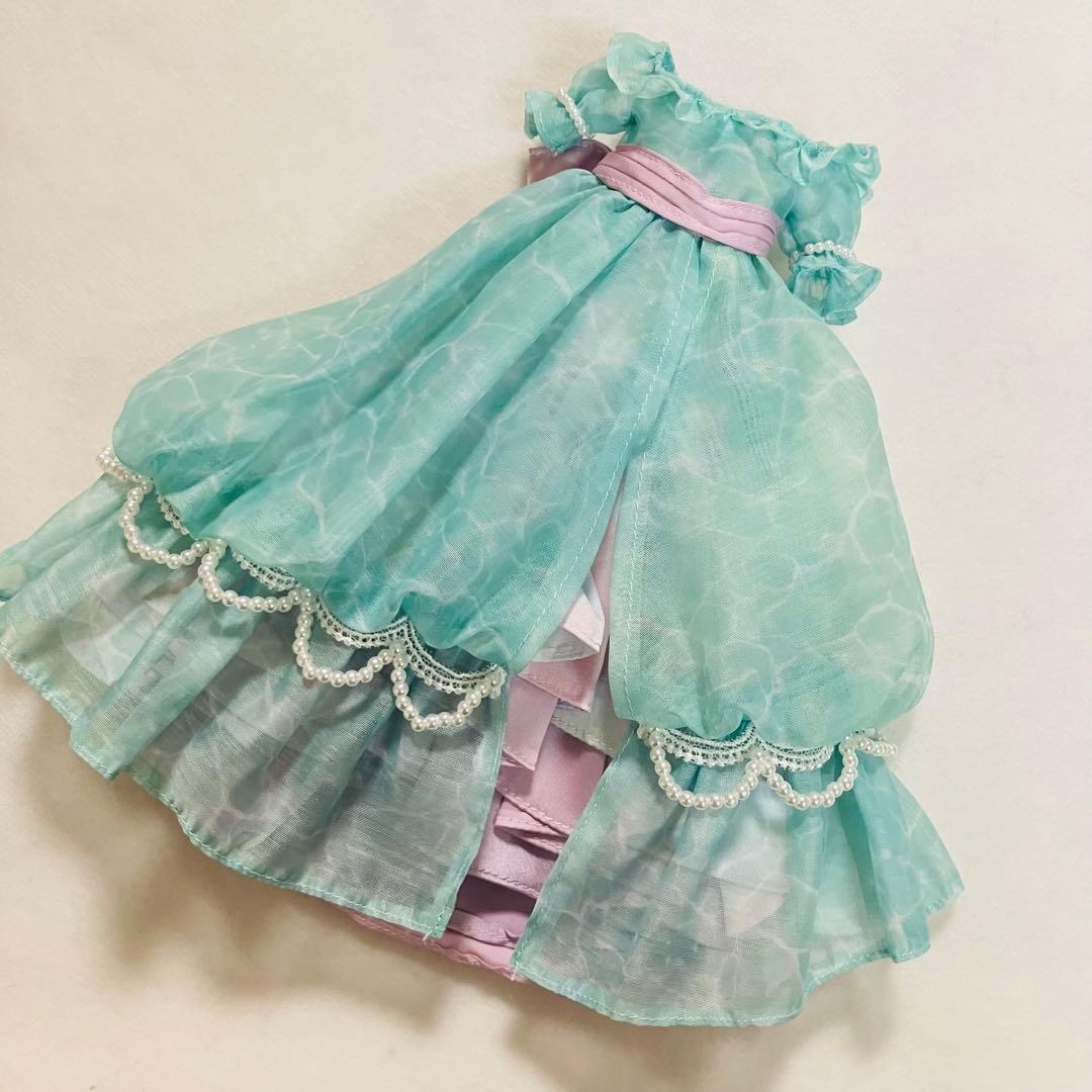 ブライスアウトフィット　オーレラアンフィトリテ