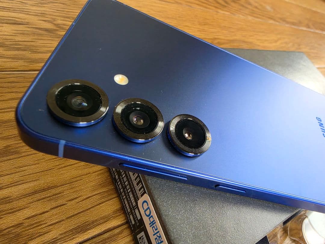 Galaxy S25 ケース5個つき　新品同様 ネイビー