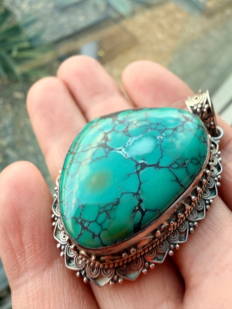 ペンダント　ヴィンテージ 天然トルコ石 アクセサリー　シルバー　ハンドメイド
