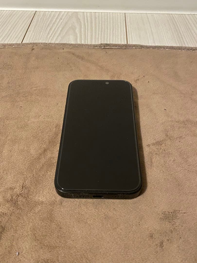 iPhone 15 Pro 128GB ブラックチタニウム sim free