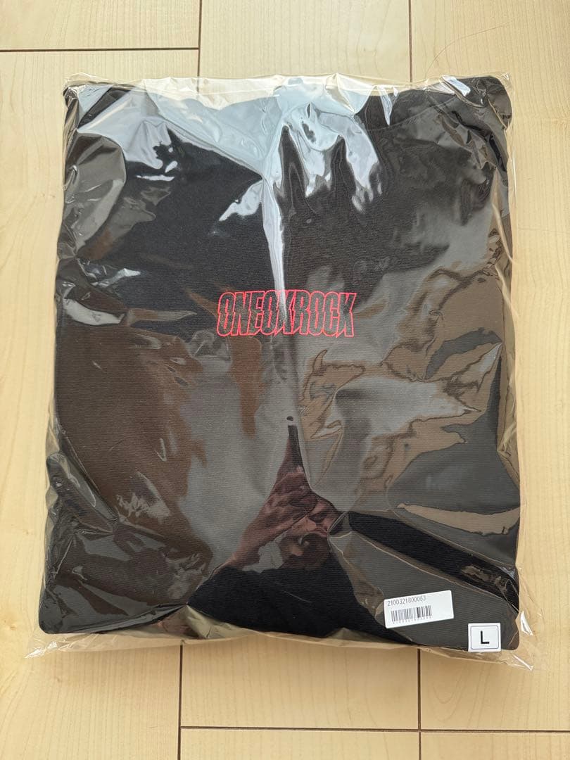 ONEOKROCK プルオーバーパーカー L ブラック