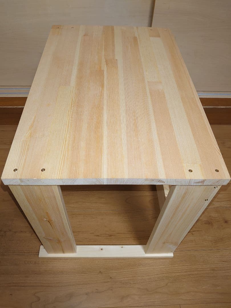 【累積217台目】1台用のパチスロを置く台★新品のパイン集成材を使用★高さ45㌢