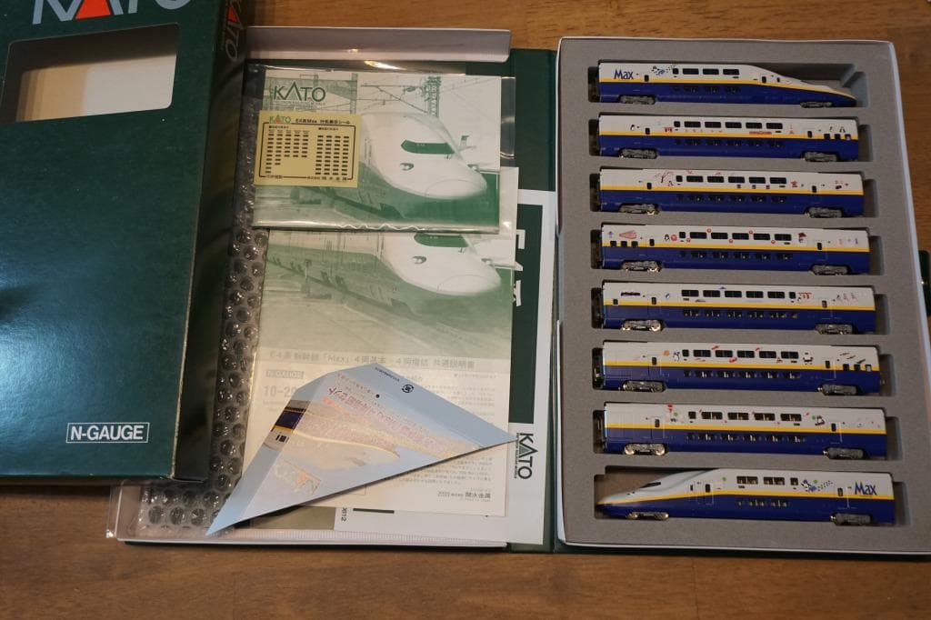 KATO E4系　「ＭＡＸ」　上越新幹線 Suicaラッピング仕様 8両編成