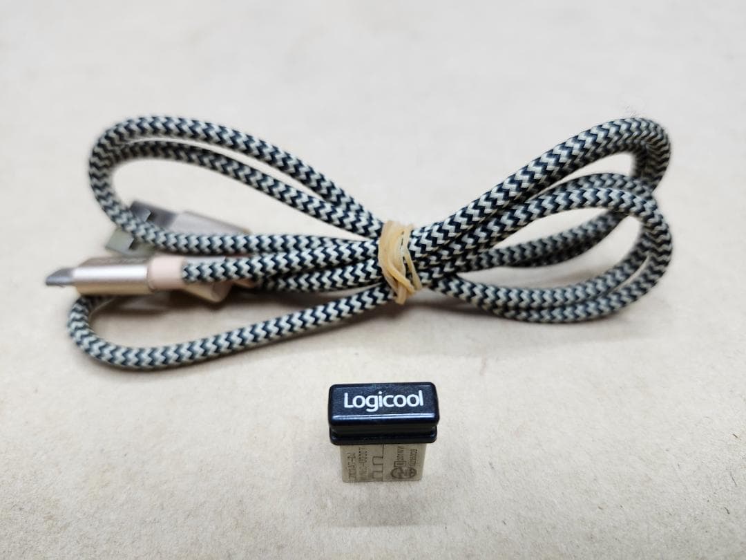 ※値下げしました　ロジクール G700 パッド新品、取説、機能説明書付き